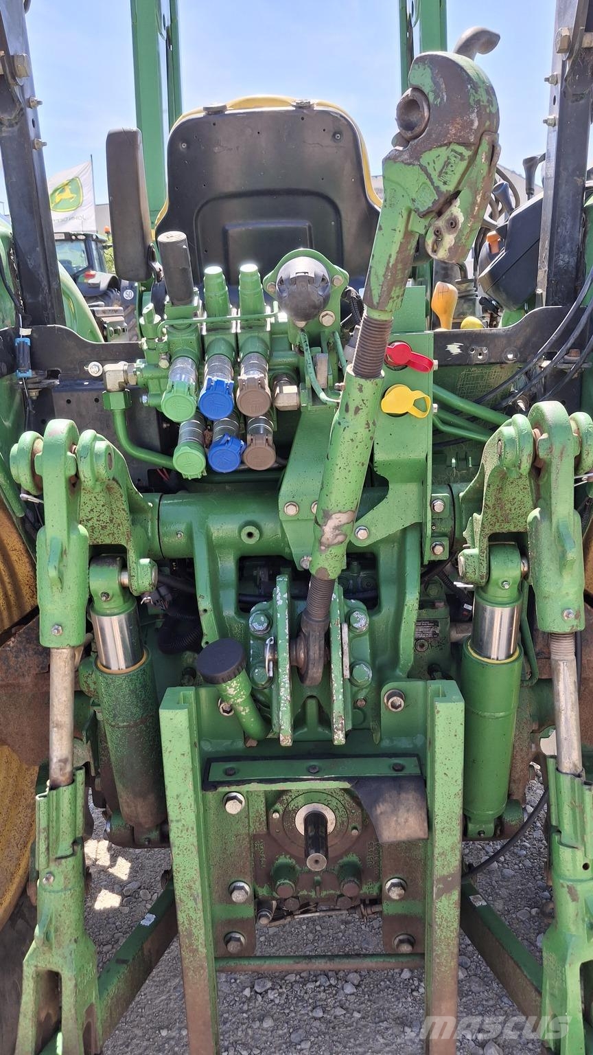 John Deere 5115M Ciągniki rolnicze