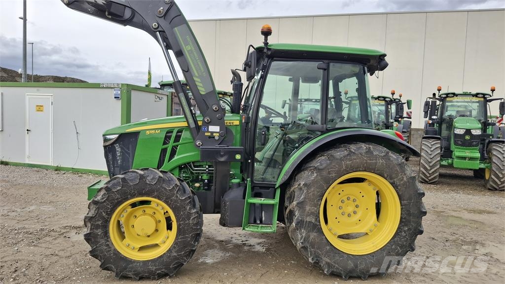 John Deere 5115M トラクター