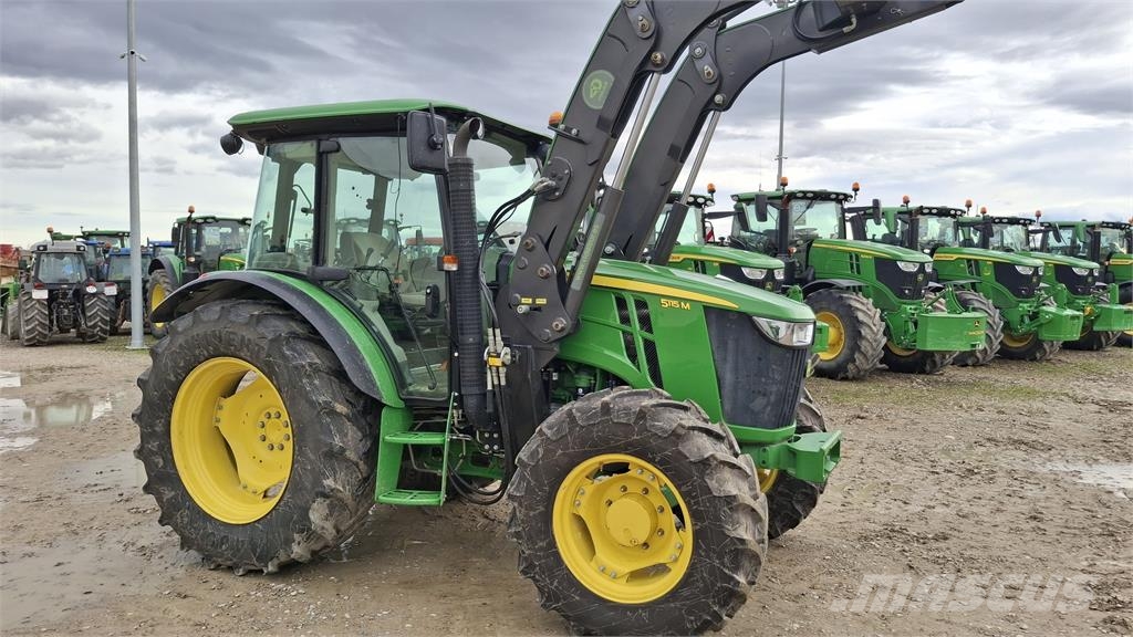 John Deere 5115M トラクター