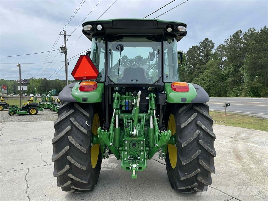 John Deere 5120M Traktori