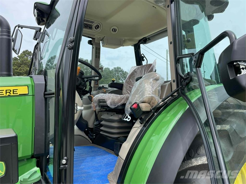 John Deere 5120M Traktori