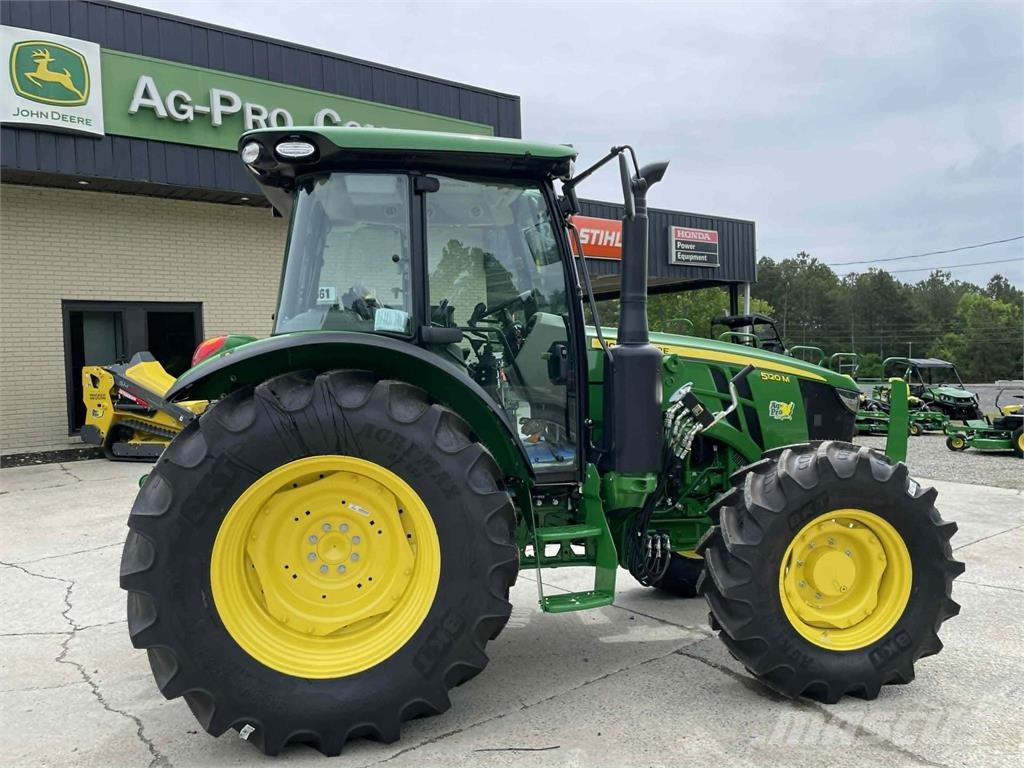 John Deere 5120M Traktori