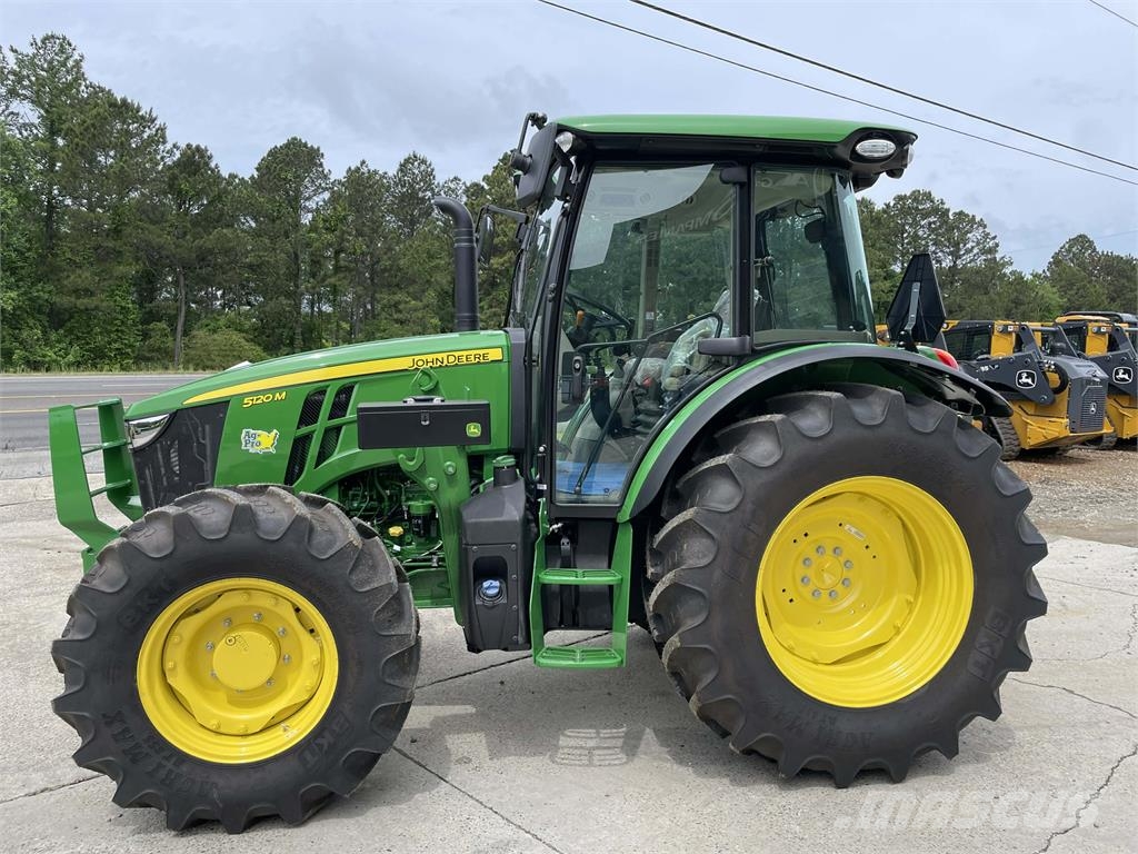 John Deere 5120M Traktori