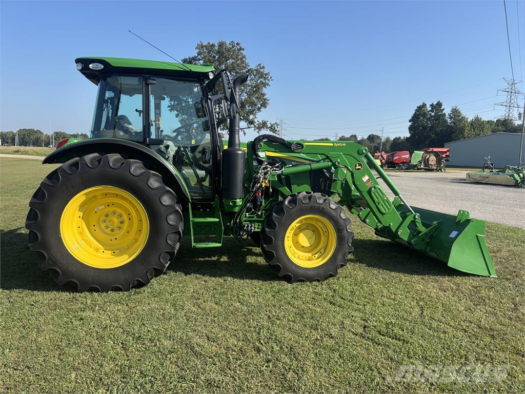 John Deere 5120M Traktorer