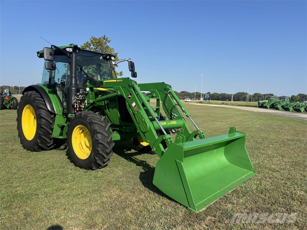 John Deere 5120M Traktorer