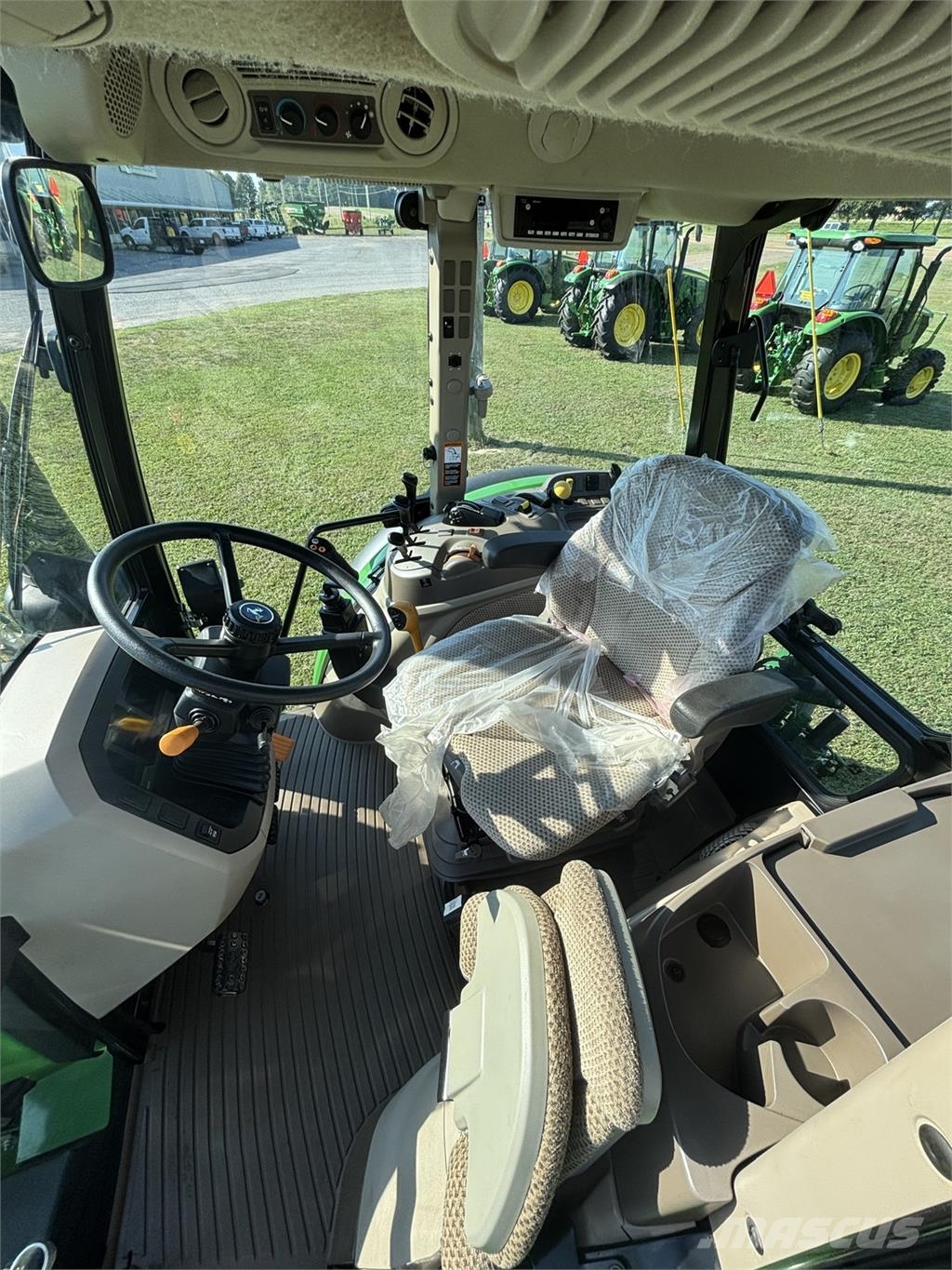 John Deere 5120M Traktorer