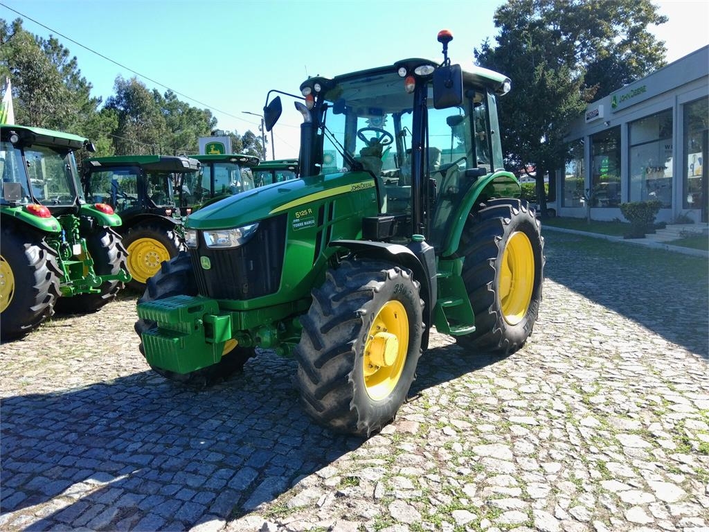John Deere 5125R Tratores Agrícolas usados