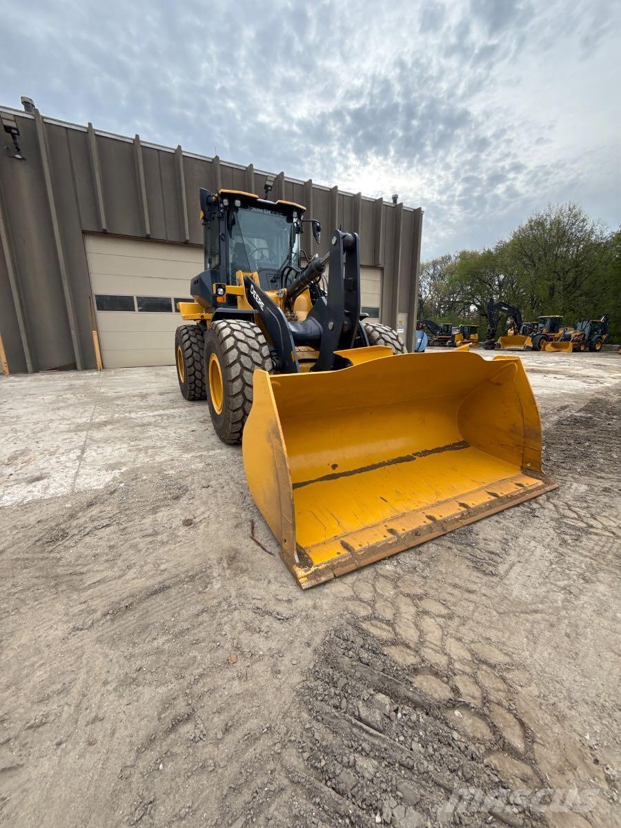 John Deere 524 P Tekerlekli yükleyiciler
