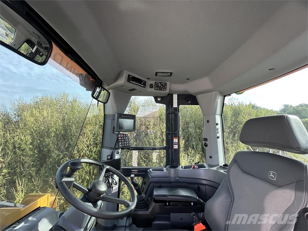 John Deere 524 P Utovarivači na točkove