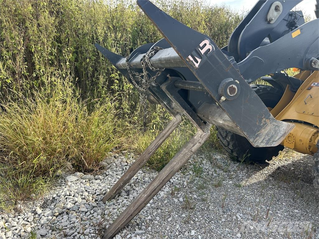 John Deere 524 P Utovarivači na točkove
