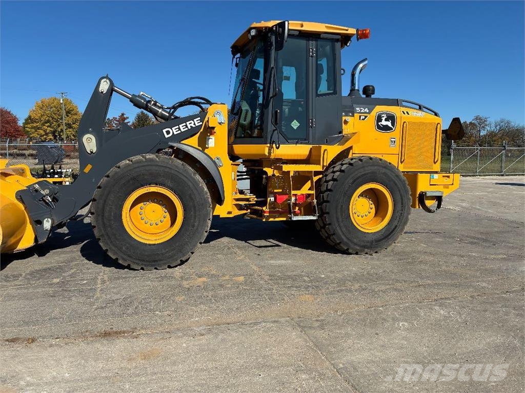 John Deere 524 P Incarcator pe pneuri
