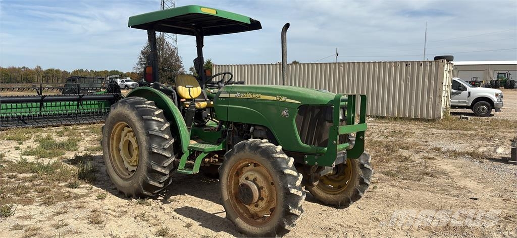 John Deere 5325 Traktoren