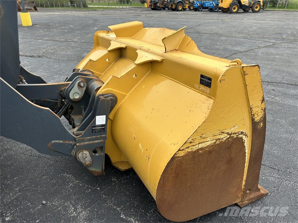John Deere 544L Incarcator pe pneuri