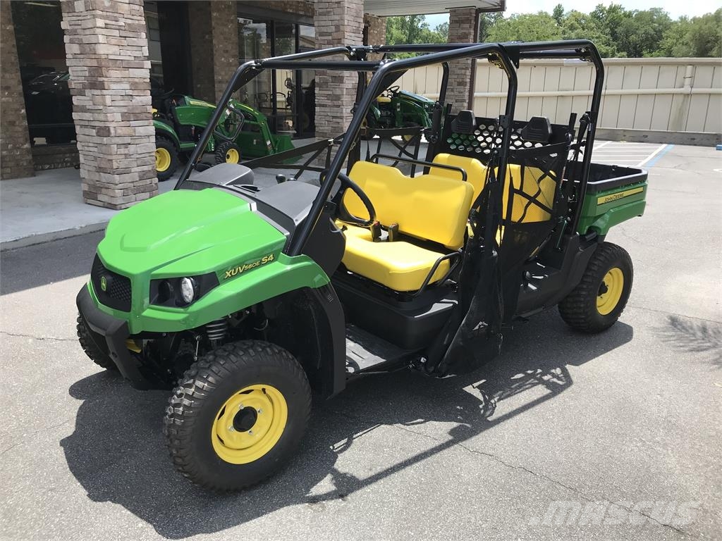 John Deere 560E S4 Utiliteitsmachines