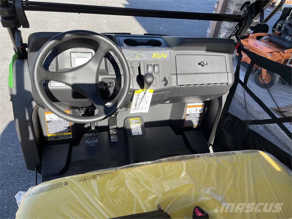 John Deere 560E Utility machines