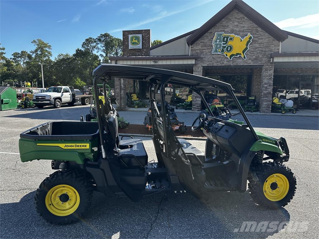 John Deere 560E S4 Utility machines