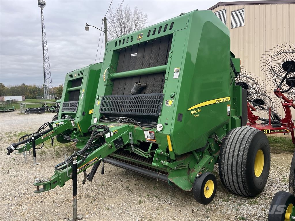 John Deere 560M Рулонные пресс-подборщики