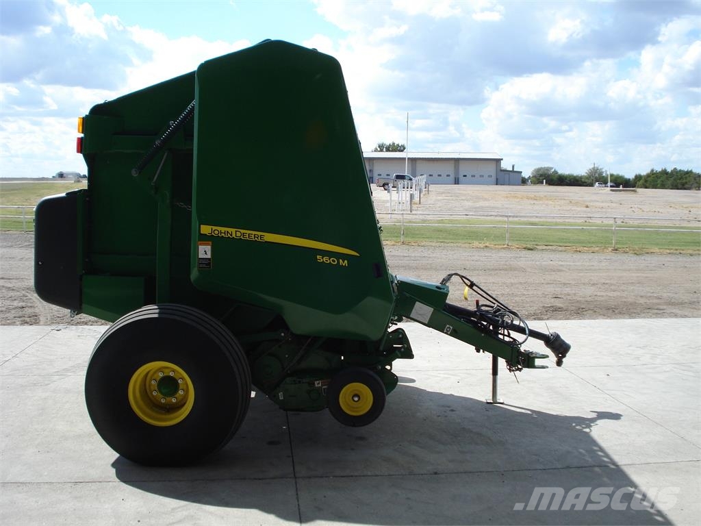 John Deere 560M Pyöröpaalaimet