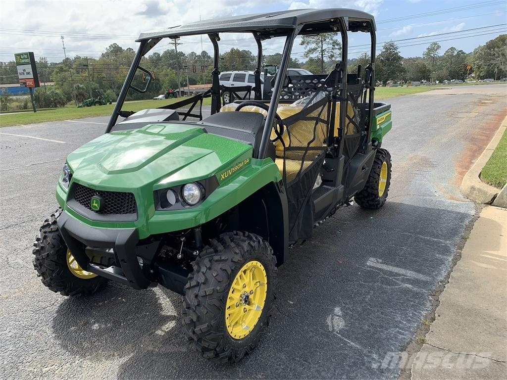 John Deere 590M S4 Utility machines