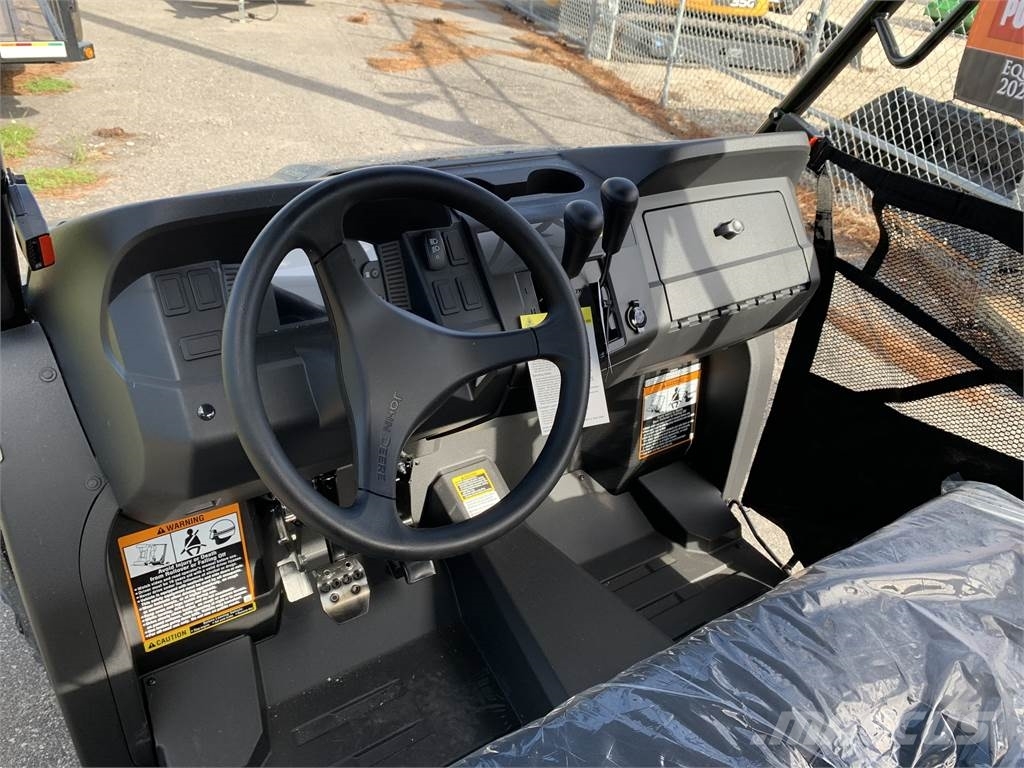 John Deere 590M Pomoćni strojevi