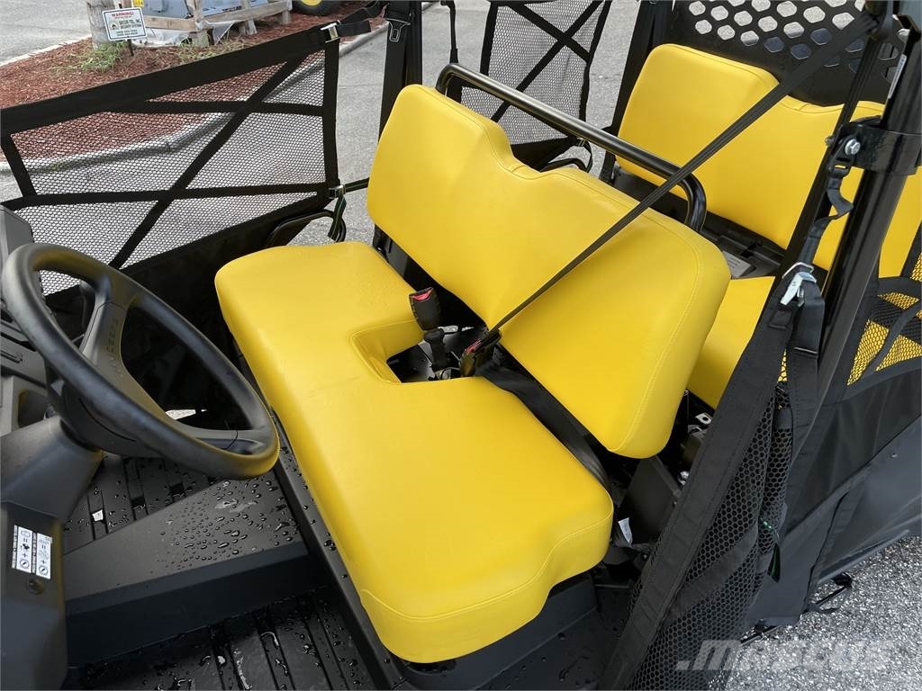John Deere 590M S4 Utility machines