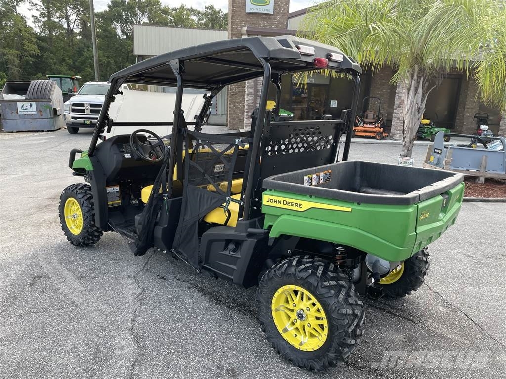 John Deere 590M S4 Utility machines
