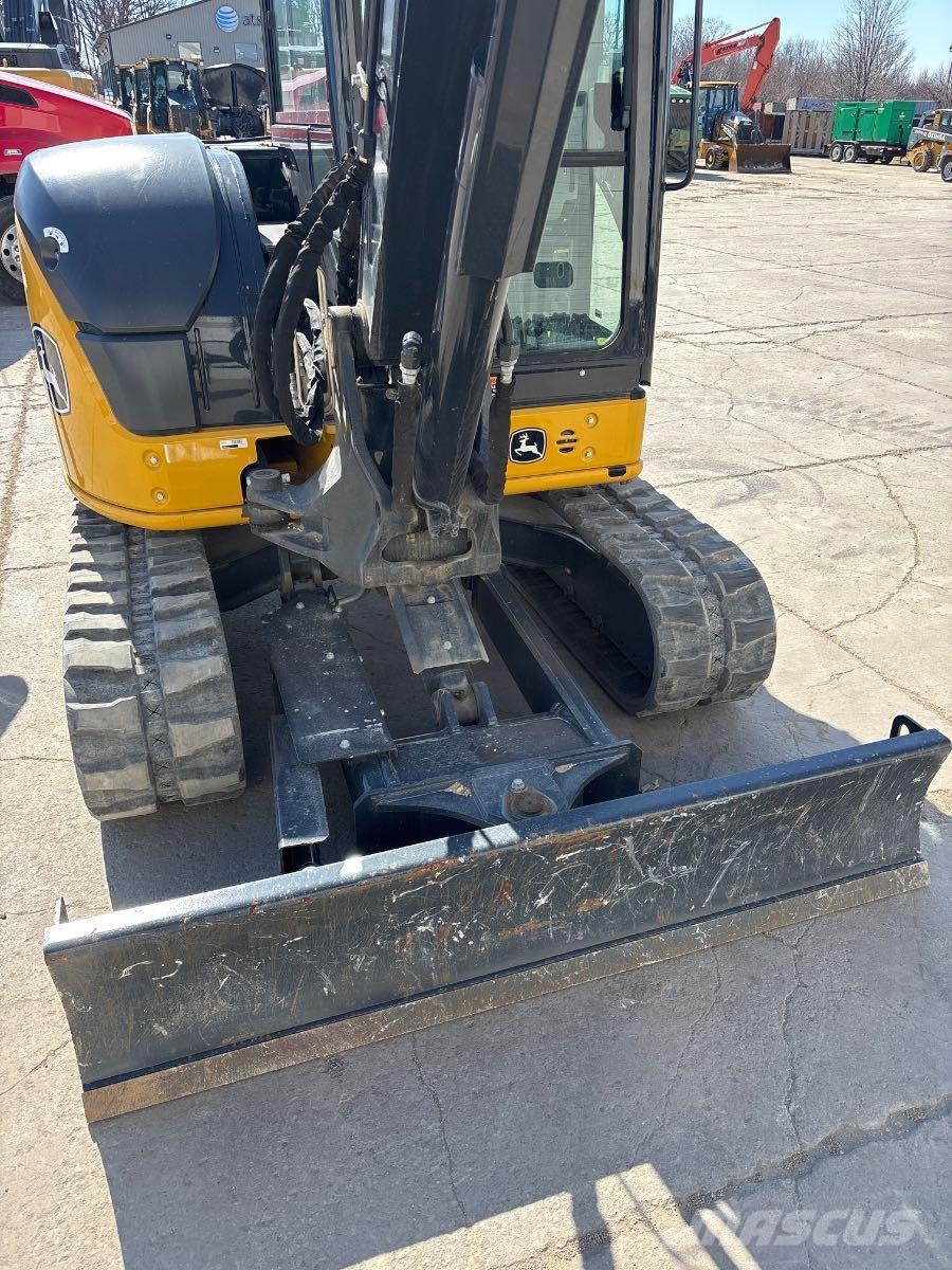 John Deere 60 P حفارات صغيرة أقل من 7 طن (حفارات صغيرة)