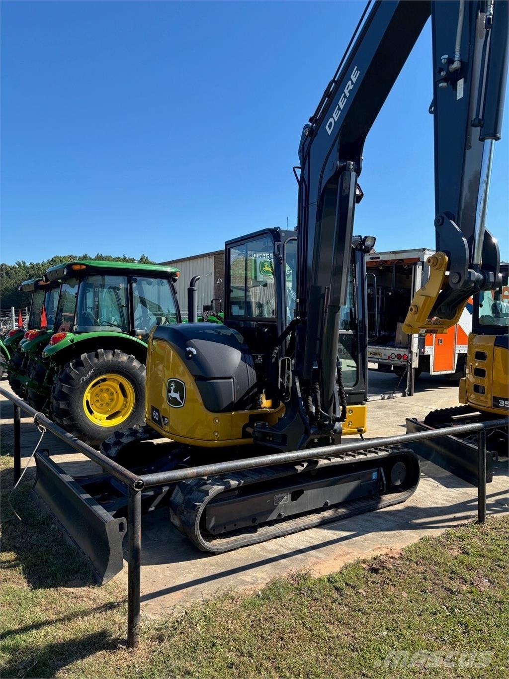 John Deere 60 P حفارات صغيرة أقل من 7 طن (حفارات صغيرة)