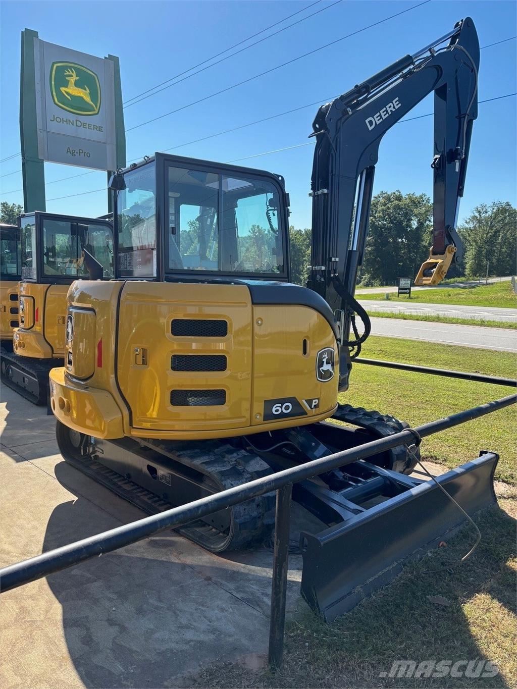 John Deere 60 P حفارات صغيرة أقل من 7 طن (حفارات صغيرة)