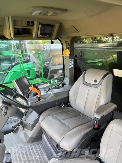 John Deere 600R الرشاشات
