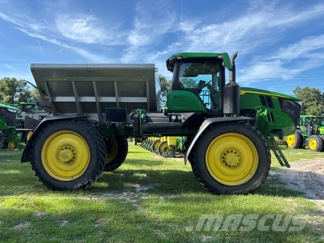 John Deere 600R الرشاشات