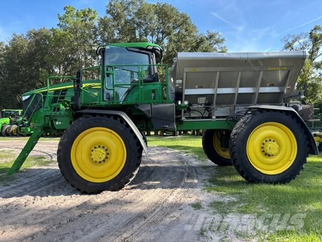 John Deere 600R الرشاشات