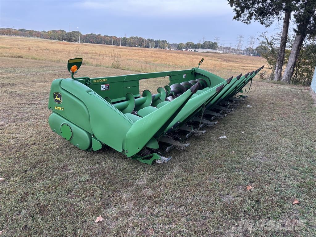 John Deere 608C Dodatna oprema za kombajne