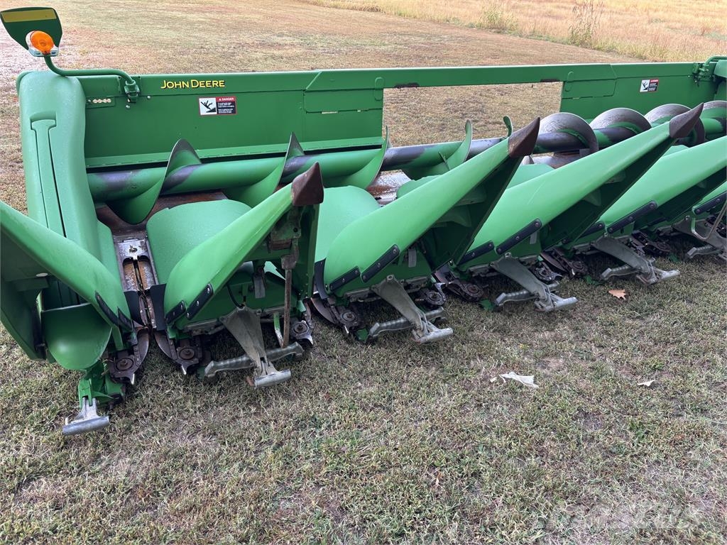 John Deere 608C Dodatna oprema za kombajne