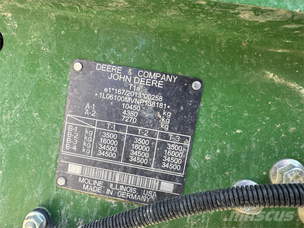 John Deere 6100M الجرارات