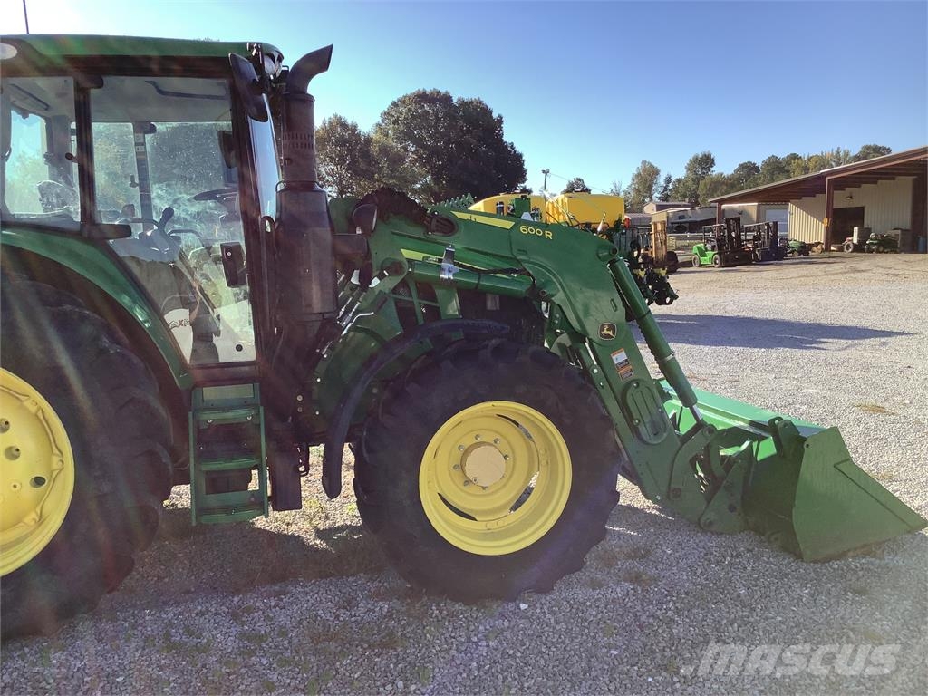John Deere 6110M 曳引機