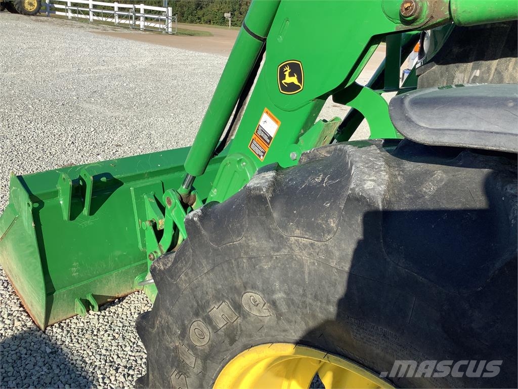John Deere 6110M 曳引機