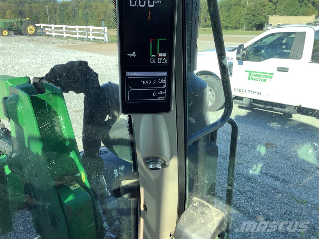 John Deere 6110M 曳引機