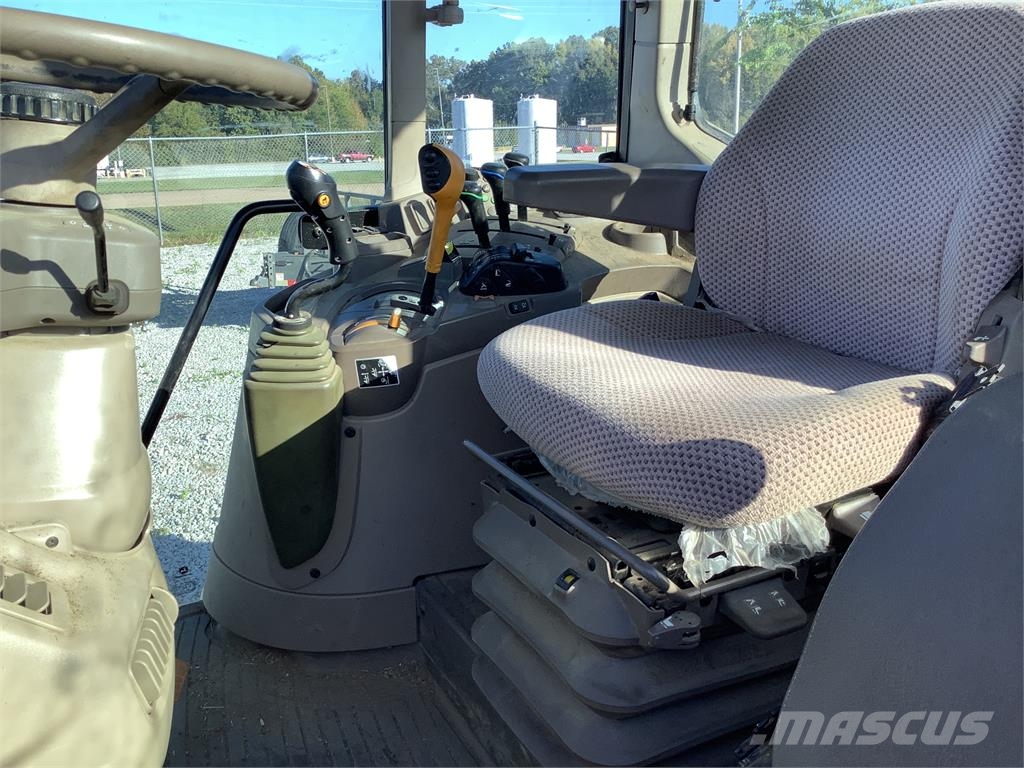 John Deere 6110M 曳引機