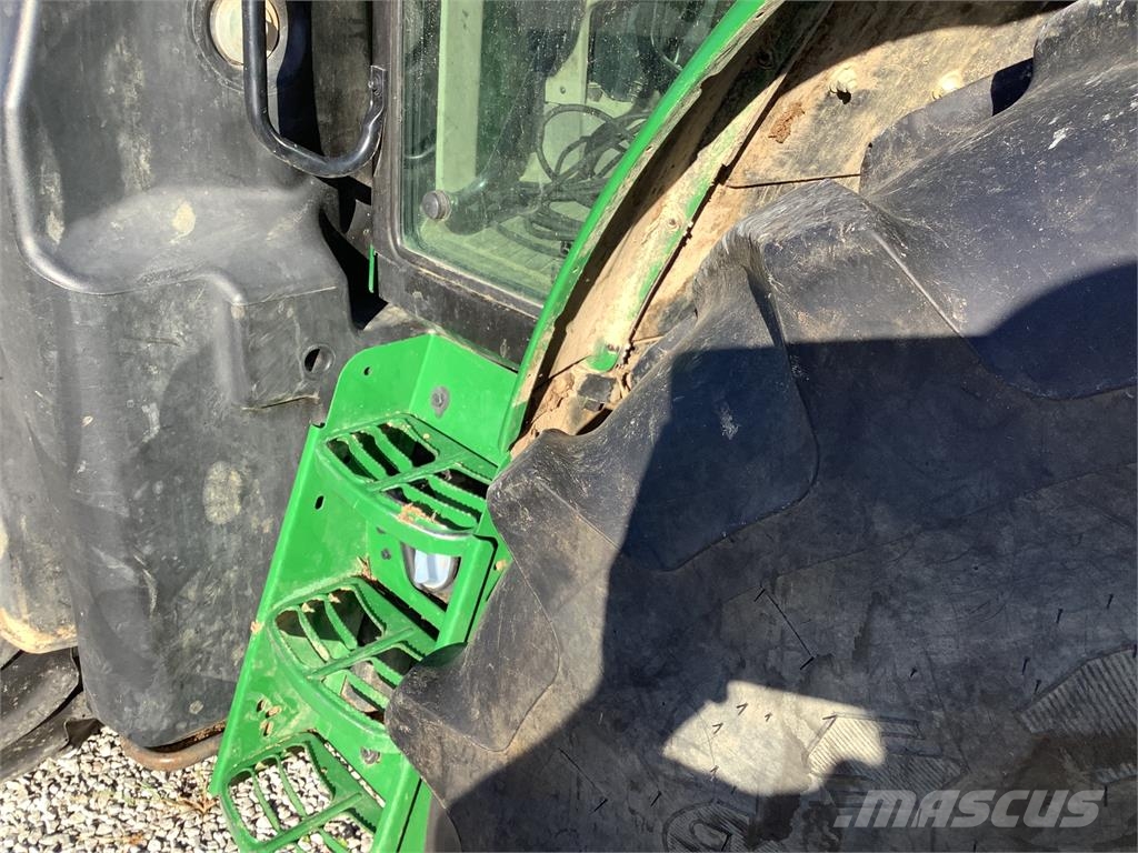 John Deere 6110M 曳引機