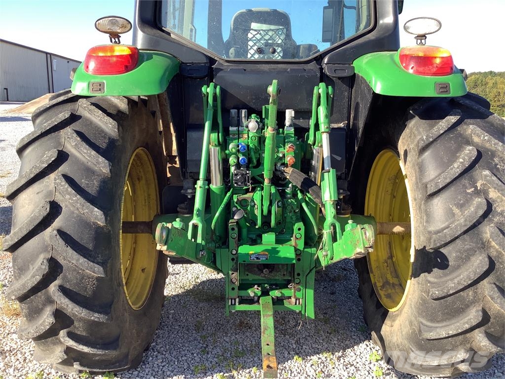 John Deere 6110M 曳引機