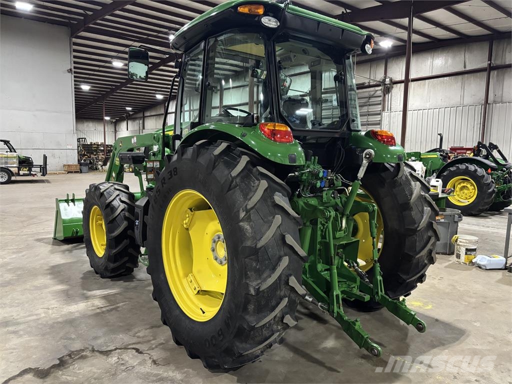 John Deere 6120E Traktoriai