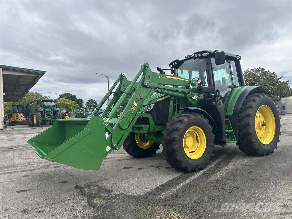John Deere 6120M Traktori