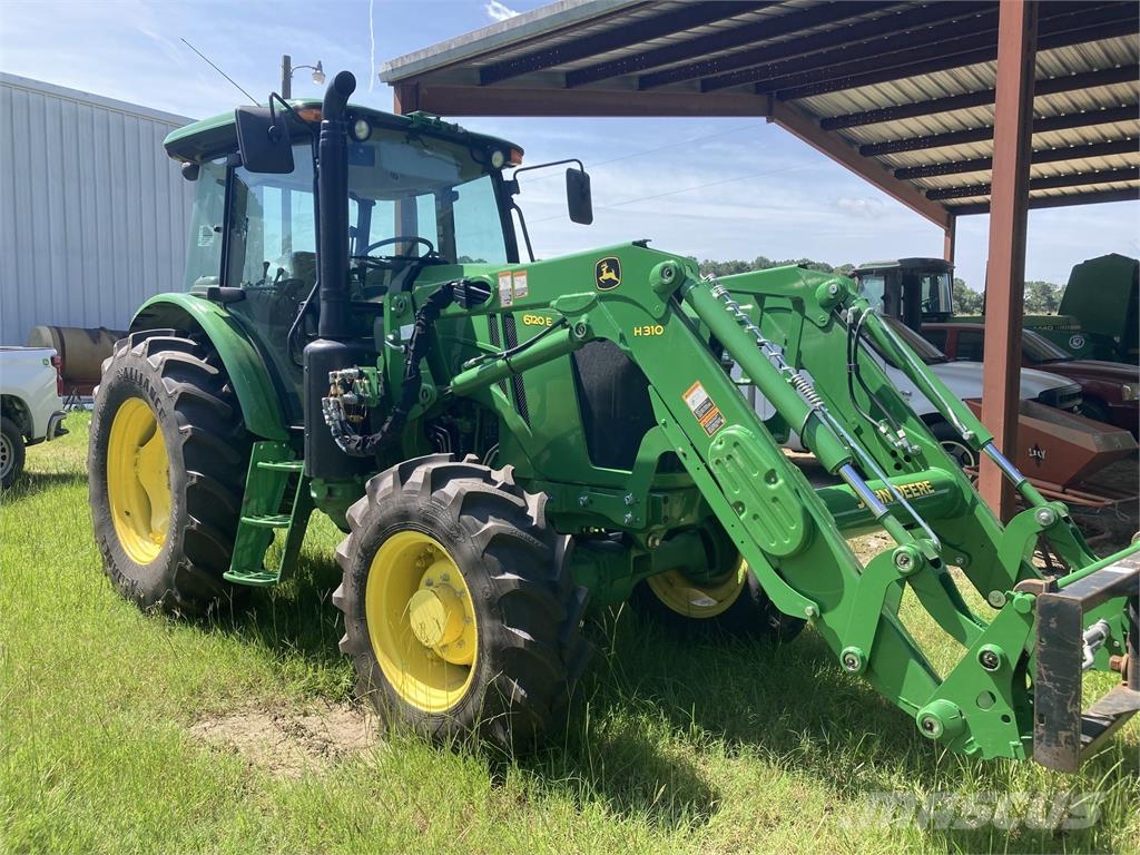 John Deere 6120E Cab جرارات مدمجة