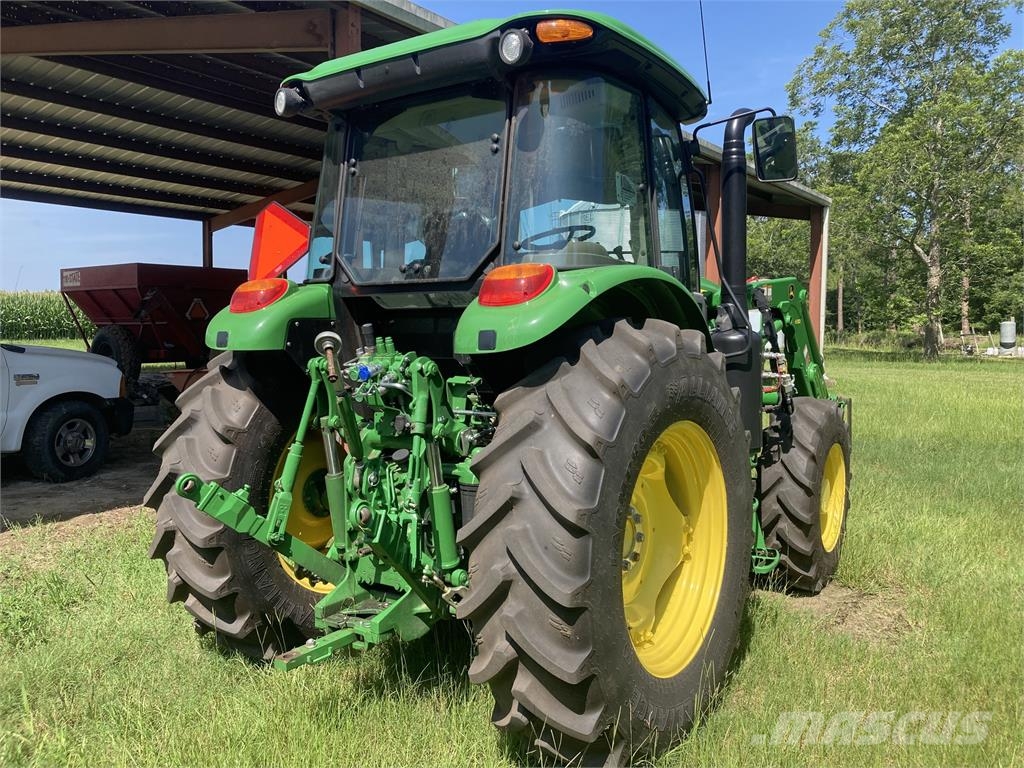 John Deere 6120E Cab جرارات مدمجة