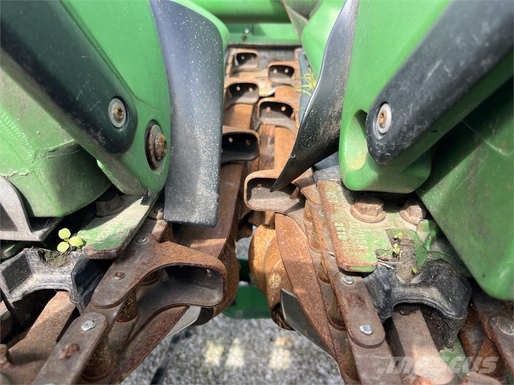 John Deere 612C Компоненты для зерноуборочных комбайнов