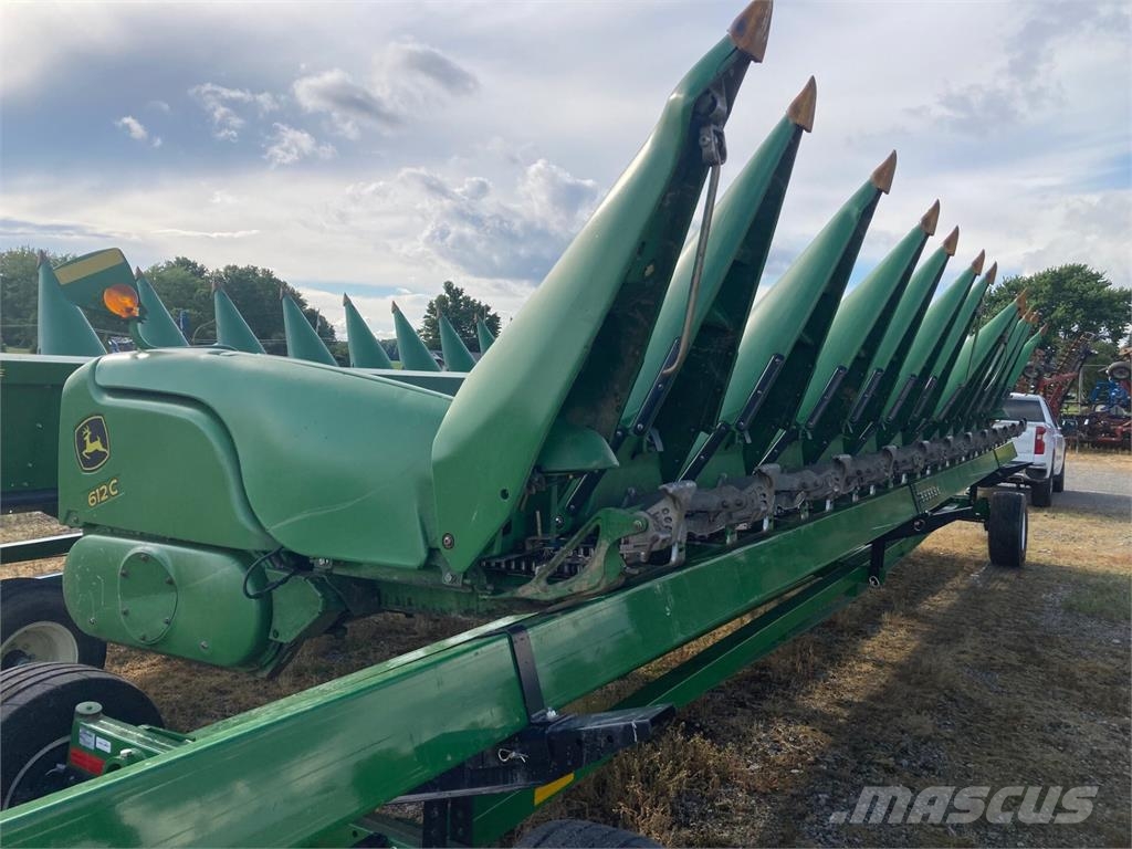 John Deere 612C ملحقات الحصادات