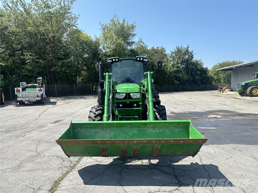 John Deere 6130M Traktorok