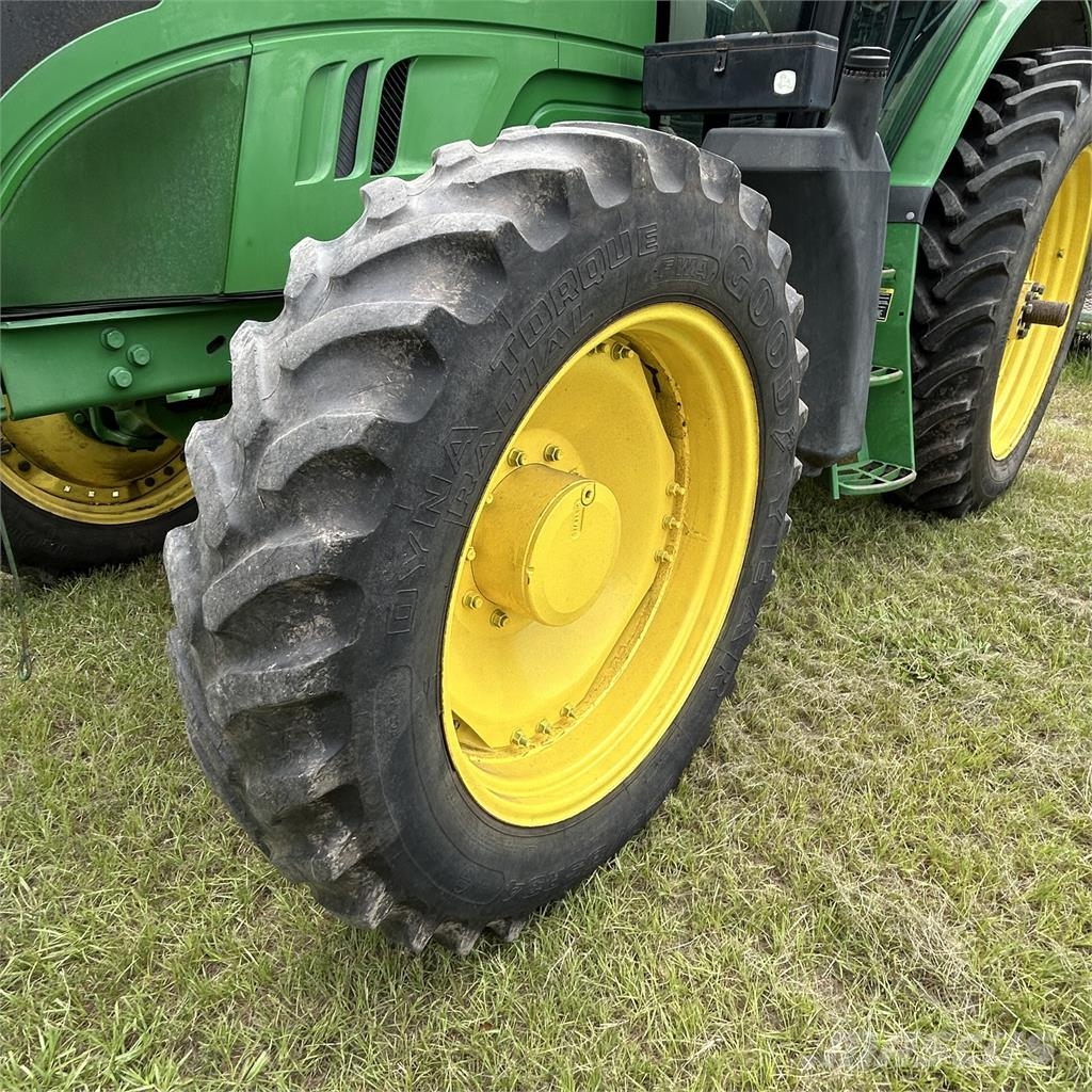 John Deere 6140R Traktoriai