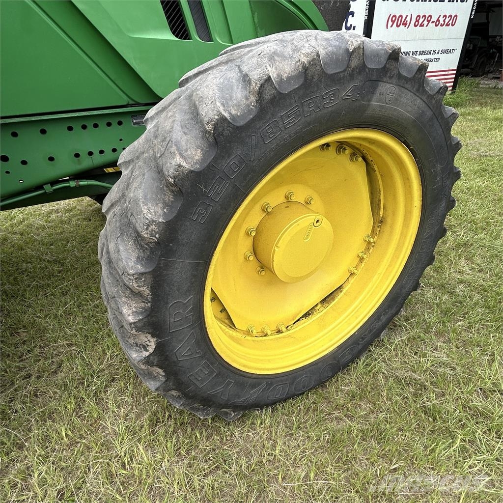 John Deere 6140R Traktoriai